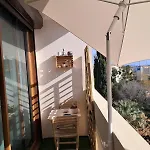 Beautiful Air-conditioned With Balcony شقة *