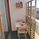 Beautiful Air-conditioned With Balcony Appartement