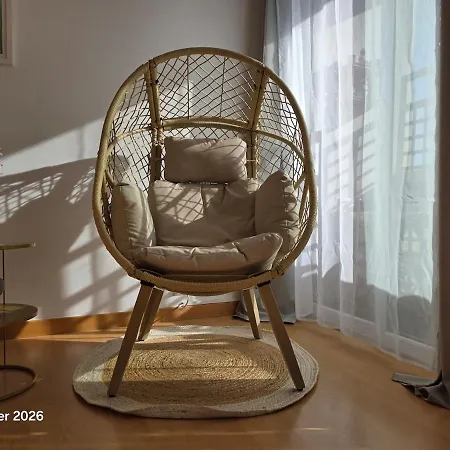 Beautiful Air-conditioned With Balcony Apartman